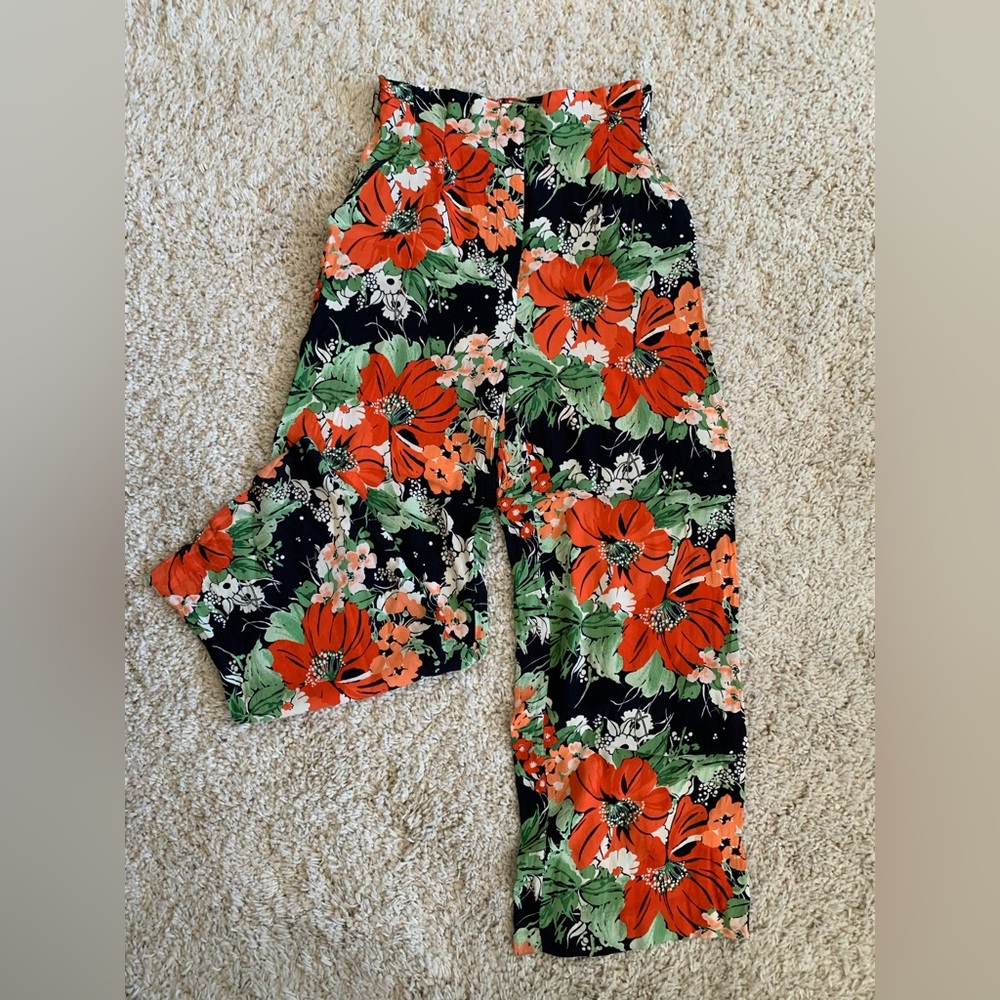 Zara Floral Paper bag Pants